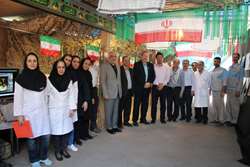 افتتاح نمایشگاه هفته دفاع مقدس در بیمارستان فارابی