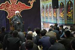 حجت‌الاسلام‌والمسلمین بی‌آزار تهرانی: سلوک حسینی ظلم نکردن و زیر بار ظلم نرفتن است