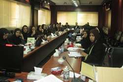 برگزاری جلسه بازآموزی برای بهورزان خانه‌های بهداشت شهرستان اسلامشهر