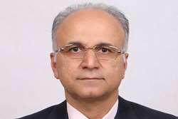 انتصاب دکتر محمدرضا اکبری به عنوان مدیر گروه چشم پزشکی دانشگاه