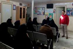 انجام آزمایشات غربالگری بانوان شاغل در شبکه بهداشت و درمان اسلامشهر