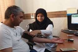 اندازه گیری و ثبت فشار خون زوجین بالای سی سال مراجعه کننده به واحد مشاوره پیش از ازدواج شهرستان اسلامشهر 