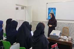 برگزاری کارگاه آموزشی با عنوان ' آشنایی با هرم غذایی  ' در کارخانه کیان تایر شهرستان اسلامشهر