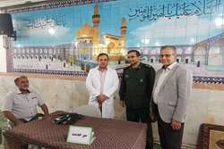 استقرار ایستگاه سلامت در طرح میز خدمت در مصلای نماز جمعه احمدآباد مستوفی