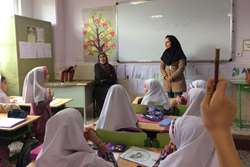 برگزاری جلسه آموزشی با موضوع پیشگیری از اضافه‌وزن و چاقی در دوران نوجوانی و کودکی در چهاردانگه