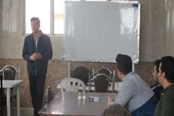 برگزاری جلسه آموزشی با موضوع اصول تغذیه سلامت در شهرستان اسلامشهر