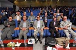 در مراسم روز جهانی سالمند در دانشگاه علوم پزشکی تهران؛ تمبر روز جهانی سالمند رونمایی شد