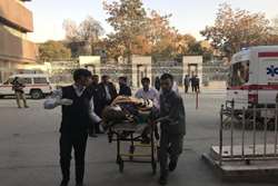 اقدامات درمانی و حمایتی دانشگاه علوم پزشکی تهران برای مجروحان زلزله غرب کشور 