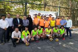 برگزاری مسابقات والیبال به مناسبت هفته دفاع مقدس در بیمارستان فارابی