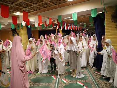 جشن تکلیف، آغاز فصلی نو برای دختران در دانشگاه علوم پزشکی تهران