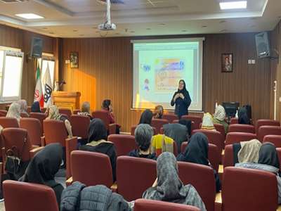 برگزاری کارگاه 60 ساعته زایمان فیزیولوژیک، گامی مؤثر در ارتقای زایمان ایمن و مبتنی بر شواهد 