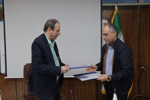  امضای تفاهم نامه همکاری مشترک میان دانشکده پزشکی دانشگاه علوم پزشکی تهران و شرکت سیناژن