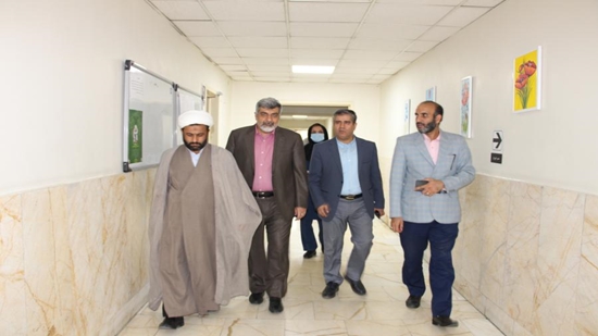 عیادت از بیماران در هفته وحدت و به مناسبت ایام مبارک ولادت حضرت رسول (ص) و امام جعفر صادق(ع) 