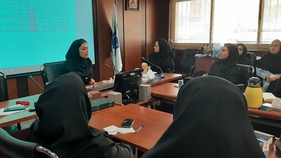 برگزاری جلسه آموزشی به مناسبت هفته سلامت بانوان در شبکه بهداشت اسلامشهر 