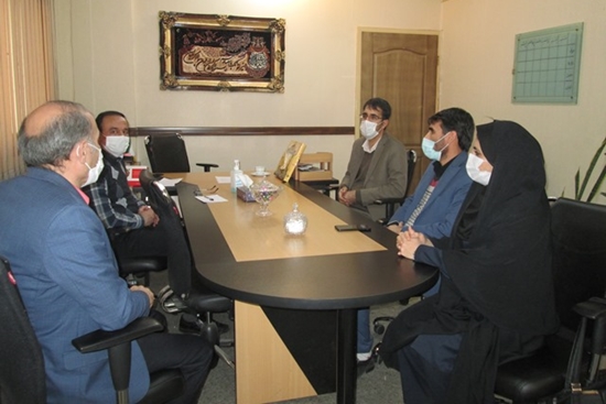 نشست صمیمانه مدیر شبکه بهداشت و درمان اسلامشهر با رئیس آموزش و پروش چهاردانگه 
