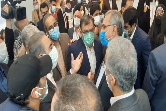 نمایشگاه ایران فارما1400 روز اول - دیدار وزیر بهداشت و تیم همراه از نمایشگاه  