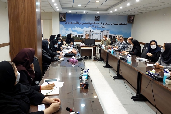 رگزاری جلسه در خصوص هما‌هنگی کارزار واکسیناسیون تکمیلی و بیماریابی سل در اتباع غیر ایرانی در معاونت بهداشت 