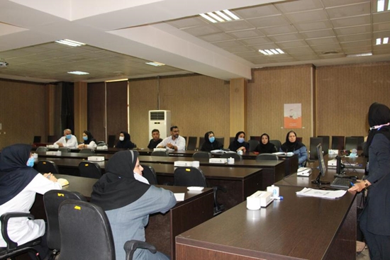 برگزاری نشست هم‌اندیشی اجرای استانداردهای صیانت از حقوق شهروندی مرکز طبی کودکان 