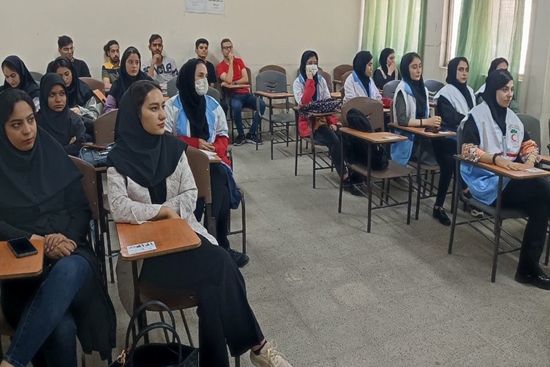 جلسه آموزشی ایمنی در برابر بلایا (زلزله) به مناسبت ایمنی در برابر زلزله در دانشگاه پیام نور واحد اسلامشهر 