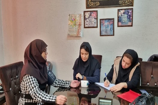 غربالگری کارششناسان واحد بهداشت حرفه ای مرکز بهداشت جنوب تهران برای بیش از 7 هزار نفر در اجرای پویش ملی سلامت 