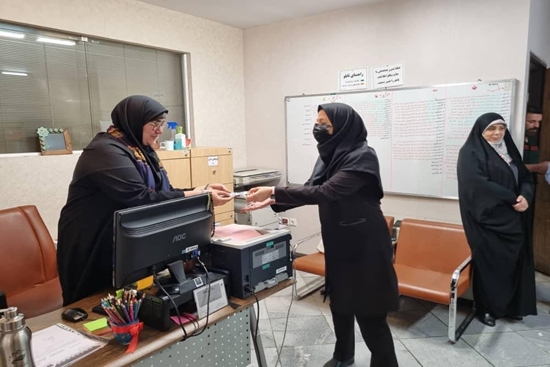 قدردانی از بانوان دانشکده طب ایرانی در روز زن 