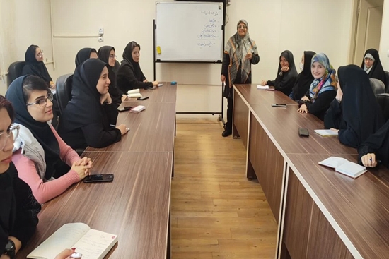برگزاری جلسه آموزشی «هنر زن بودن» به مناسبت هفته جوان ویژه دانشگاه پیام نور شهرستان اسلامشهر  