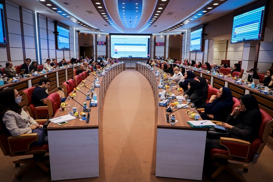 برگزاری جلسه بررسی طرح های شورای پژوهشی آبان 1402 در دانشگاه علوم پزشکی تهران  