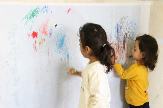 مسابقه  نقاشی بین کودکان به مناسبت هفته ملی کودک 