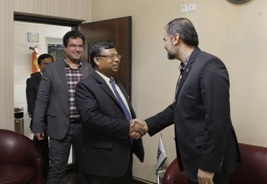 بازدید سفیر بنگلادش از دانشکده طب ایرانی 