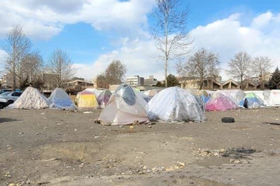 پایان خدمت رسانی کمپین کمک به زلزله زدگان شهرستان خوی در مرکز آموزشی درمانی بهارلو 