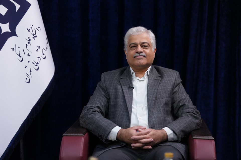 تصویب شیوه‌نامه جامع استفاده از هوش مصنوعی در دانشگاه علوم پزشکی تهران