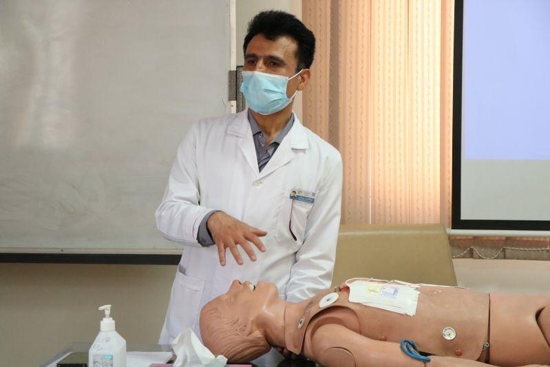 آغاز دوره های آموزشی CPR مقدماتی تا پیشرفته برای کارکنان غیربالینی بیمارستان فارابی 