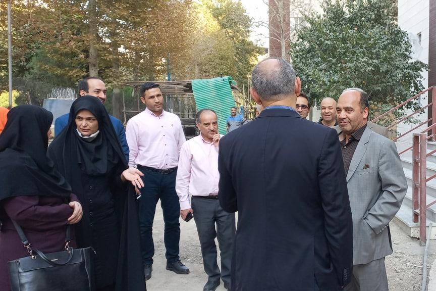 بازدید دکتر رحیم نیا از پروژه در حال احداث بوستان 4 مجتمع کوی دانشگاه 