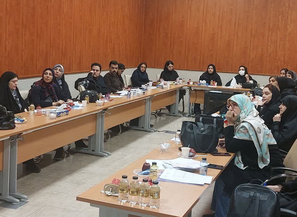 برگزاری کارگاه آموزشی رشد تکامل کودکان کمتر از ۵ سال در دانشگاه علوم پزشکی تهران 