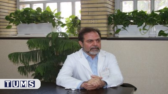 دکتر احمد عامری، استاد و پیشکسوت گروه چشم پزشکی دانشگاه علوم پزشکی تهران