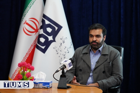 دکتر احسان شریف آق قلعه 
 دکتر شریف پا قلعه,